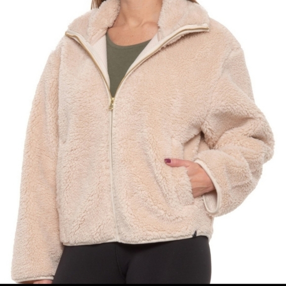 Varley Highwood Jacket - Picture 10 of 12